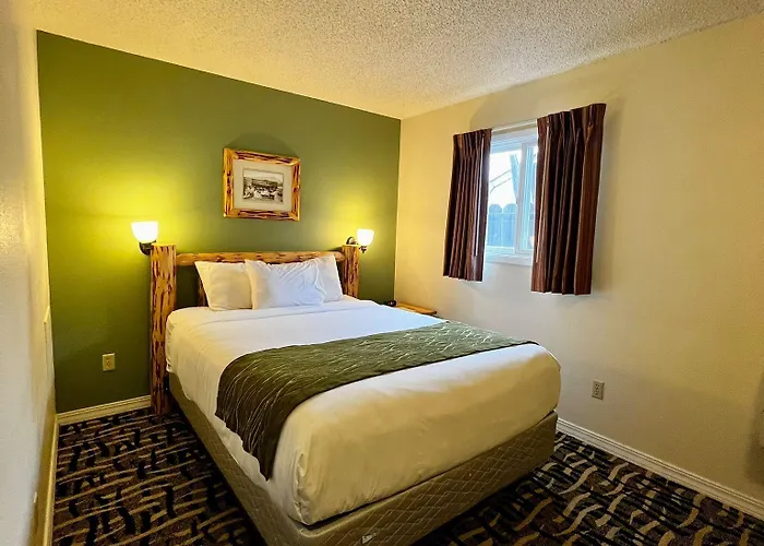 Legacy & Hotel Cody