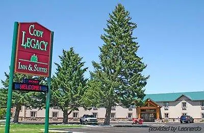 Legacy & Hotel 2*